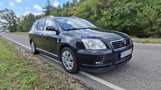 Toyota Avensis II 2.2 D4D 177KM 2005r kombi Xenon Skóry zare Skarżysko-Kamienna - zdjęcie 1