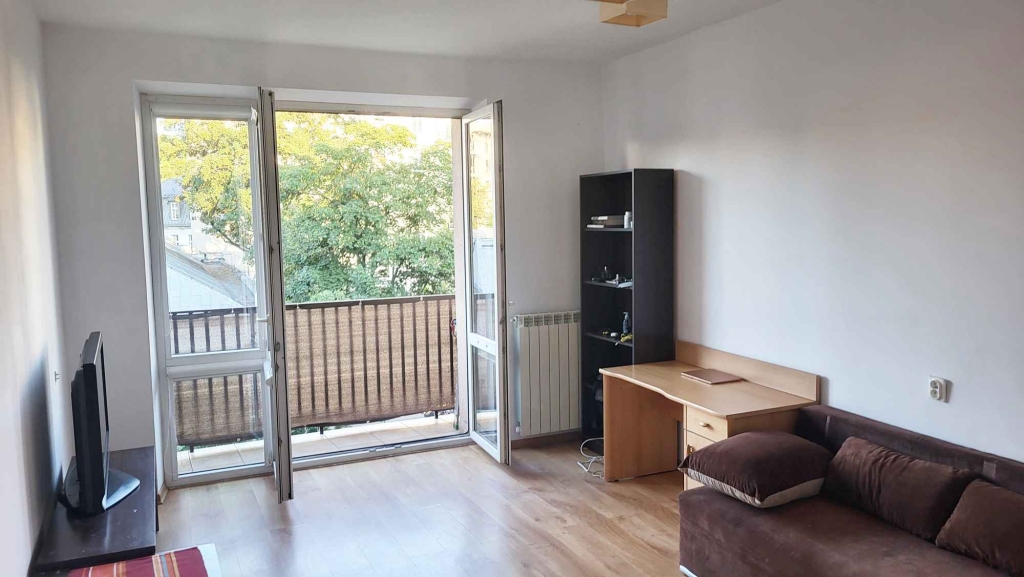 Wynajmę kawalerkę Łódź Uniwersytecka 22/30 balkon, kuchnia, parking Śródmieście - zdjęcie 3