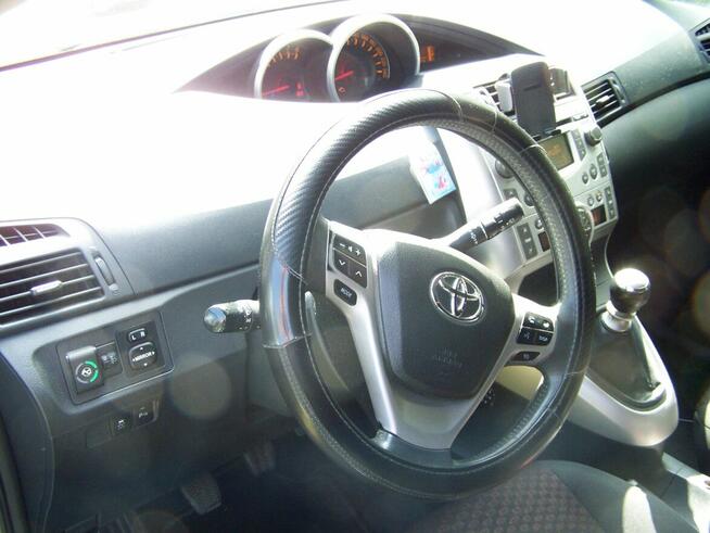 Toyota Verso 1.8 Premium EU5 Lesznowola - zdjęcie 4