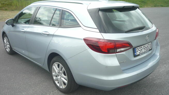 Opel Astra SPORTS TOURNER 1,6 CDTI - Automat Środa Wielkopolska - zdjęcie 3