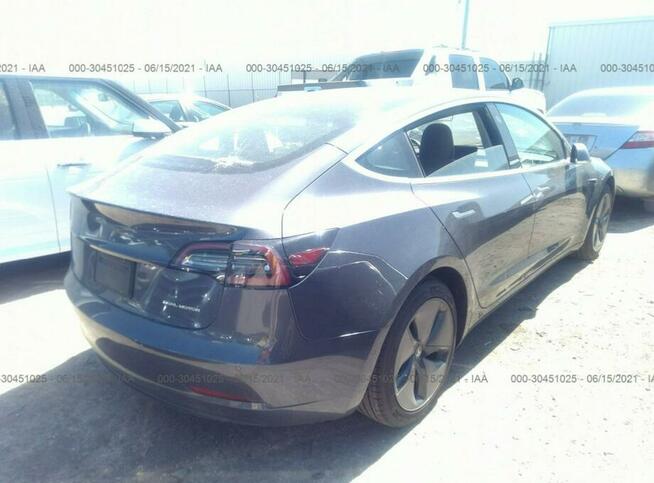 Tesla Model 3 2019, 4x4, Long Range, po gradobiciu Warszawa - zdjęcie 5