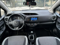 Toyota Yaris 1.5 Kamera, Podgrzewane fotele,Gwarancja! Tarnowskie Góry - zdjęcie 11