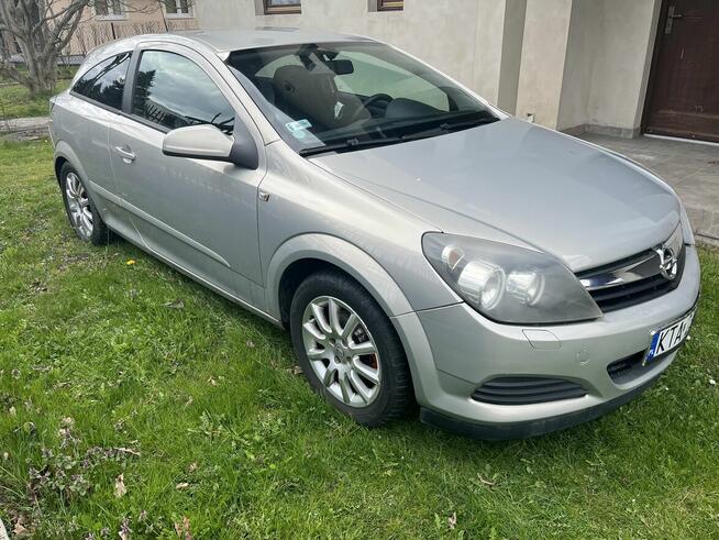 Opel Astra H GTC 1.6 benzyna 2006 + komplet zimówki i letnie Tarnów - zdjęcie 4