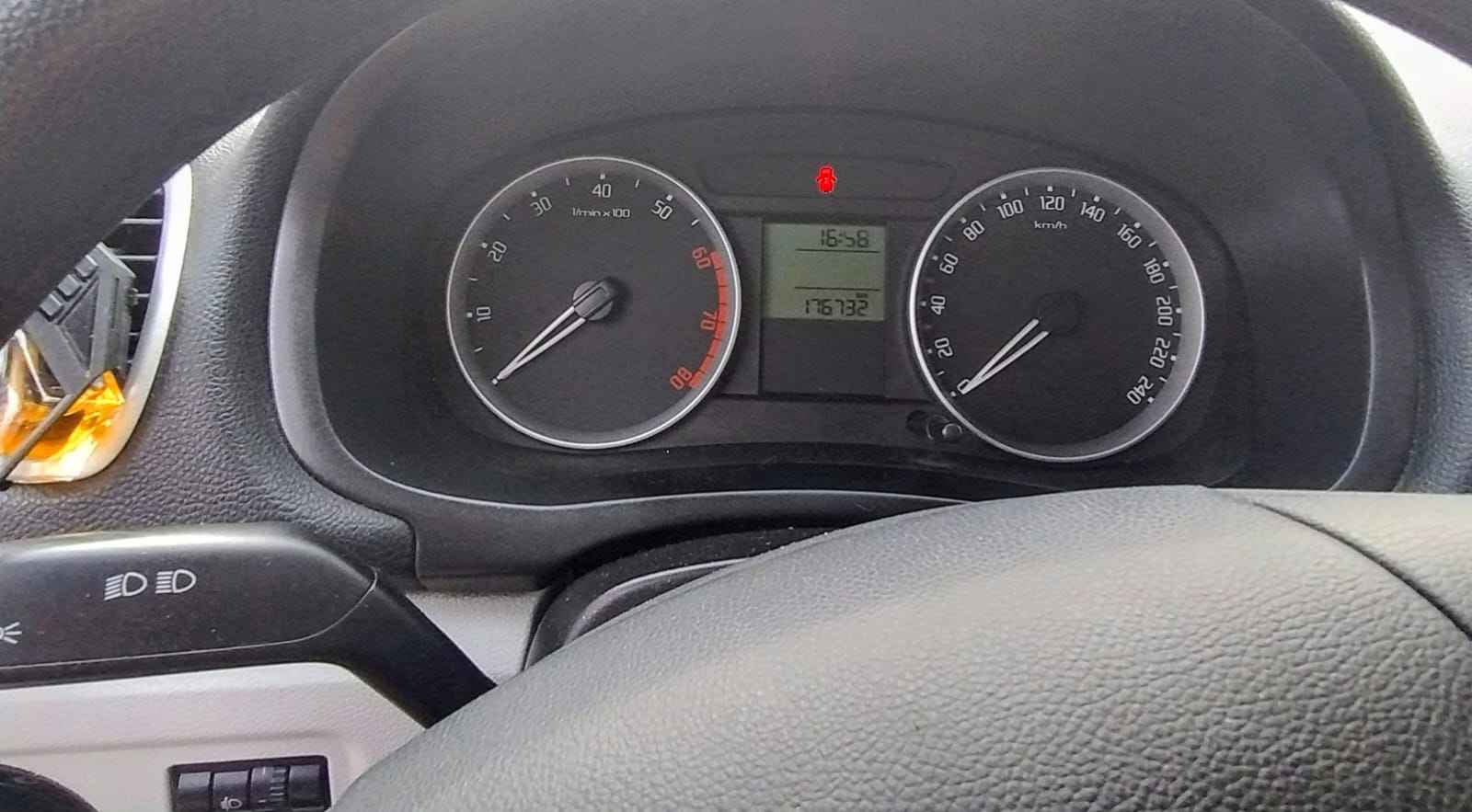 Sprzedam Skodę Romster Skarżysko-Kamienna - zdjęcie 12