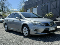 Toyota Avensis Salon Polska Bezwypadkowy Stan Bardzo Dobry benzyna gaz