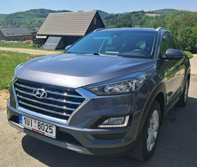 Hyundai Tucson 1.6 TGDI 177 KM Automat 4x4 Cisiec - zdjęcie 2