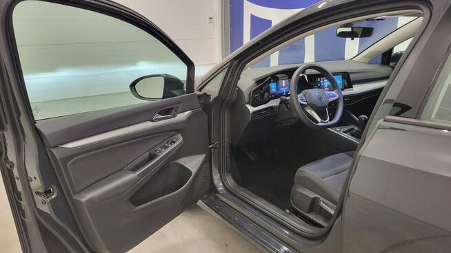 Volkswagen Golf VIII 1.0 TSI Grójec - zdjęcie 11