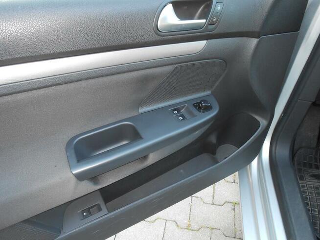 VW Golf 5, benzyna, 1,4 MPI, 80KM, 2006 r. Kamienna Góra - zdjęcie 6