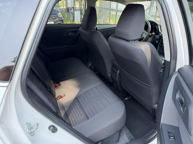Toyota Auris 1.8 HSD 136KM  Serwisowany Kamera Ładny stan LIFT Otwock Mały - zdjęcie 8
