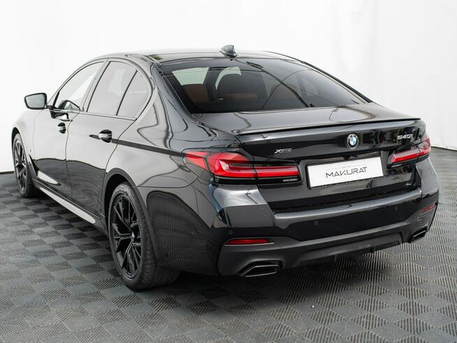 GD2K613#540i xDrive mHEV M Sport Ambient Podgrz.f Salon PL VAT23% Pępowo - zdjęcie 4