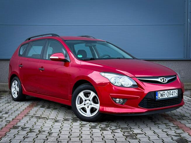 Hyundai i30 CW 1.4 16V 109KM Kombi I właściciel Niski przebieg Wrocław - zdjęcie 4