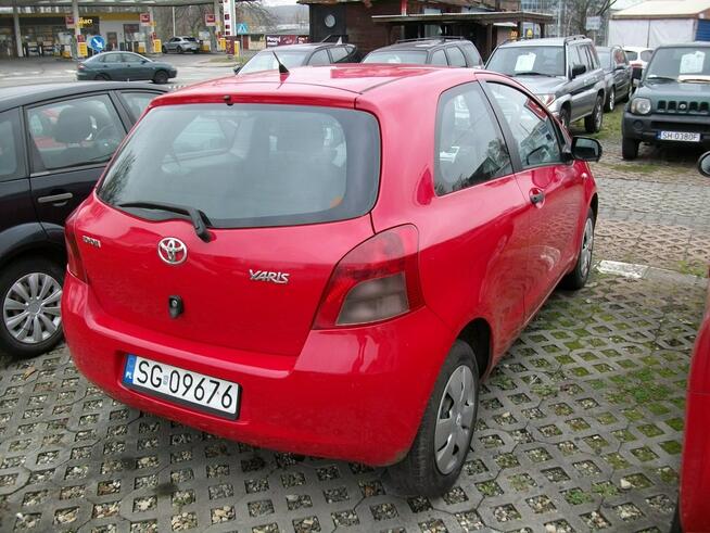Toyota Yaris Katowice - zdjęcie 4