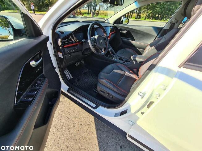Kia Niro Hybrid 1.6 GDi 141KM 6DCT Brzeg - zdjęcie 9