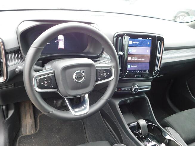 Volvo XC 40 2.0B3 BEZWYPADKOWY Black Edition Model 2024r Żyrardów - zdjęcie 7