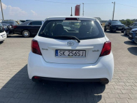 Toyota Yaris Salon PL Klimatyzacja Gliwice - zdjęcie 3