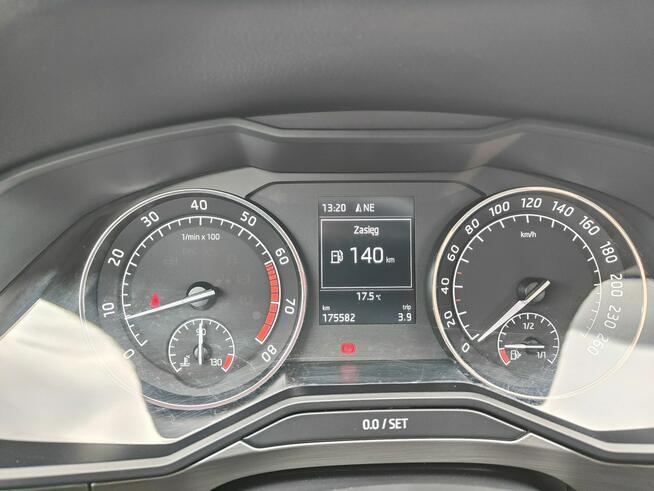 Škoda Superb 1.4 Benzyna 125 KM Zarejestrowany Oryginalny Przebieg Twardów - zdjęcie 9