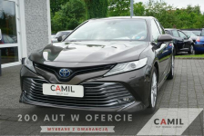 Toyota Camry polski salon
