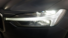 Volvo XC 60 B5 D AWD Momentum Pro ! Z Polskiego Salonu ! Faktura Vat ! Warszawa - zdjęcie 10