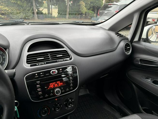 Fiat Punto Rezerwacja Tarnowskie Góry - zdjęcie 12