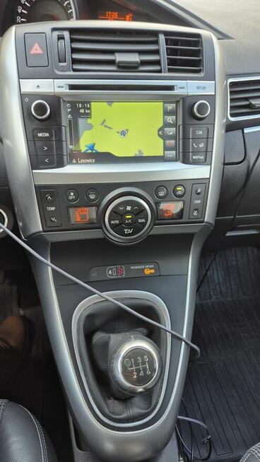 TOYOTA VERSO 1.6 D-4D*7 osób panorama webasto Ścinawa - zdjęcie 10