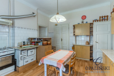 Niezwykły drewniany dom z amfiladą z XX wieku Opatów - zdjęcie 11