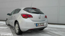 Opel Astra 2.0 CDTI DPF Innovation Poręba - zdjęcie 3