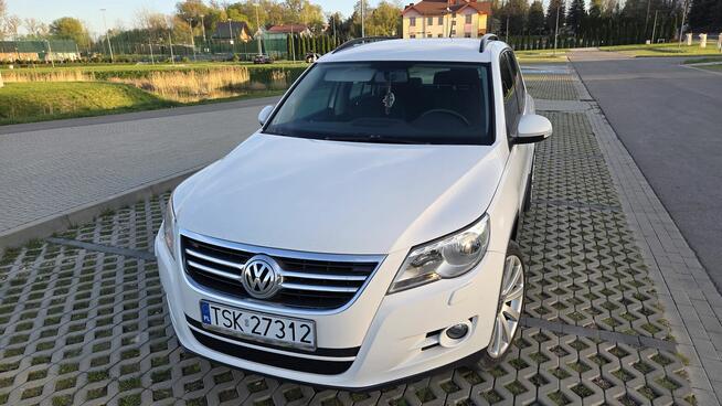 VW Tiguan I 2.0 iguan 2010r Biały /Czarne Wnętrze / Klima / Skarżysko-Kamienna - zdjęcie 3