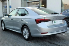 Škoda Octavia fv23%/benzyna/110KM/grzane fotele/ledy/czujniki/tempomat Toruń - zdjęcie 3