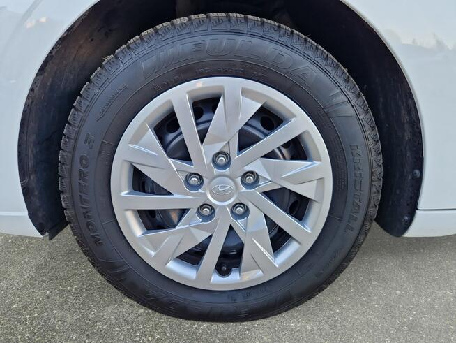 Hyundai Elantra 1.6 Modern ! Z Polskiego Salonu ! Faktura VAT ! Warszawa - zdjęcie 9