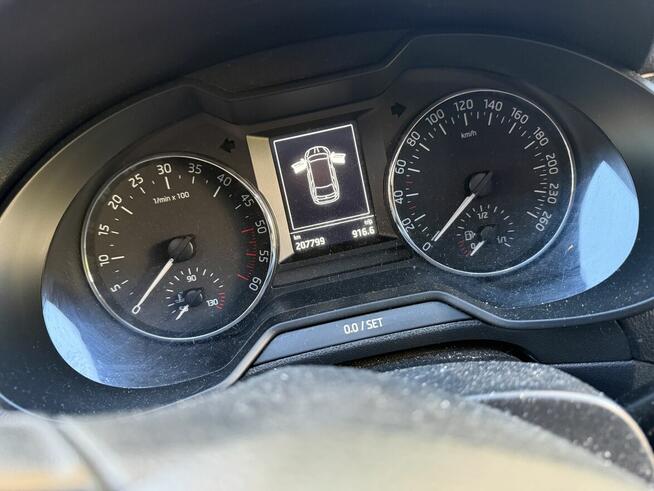 Skoda Oktavia 3 Kombi Hel - zdjęcie 2