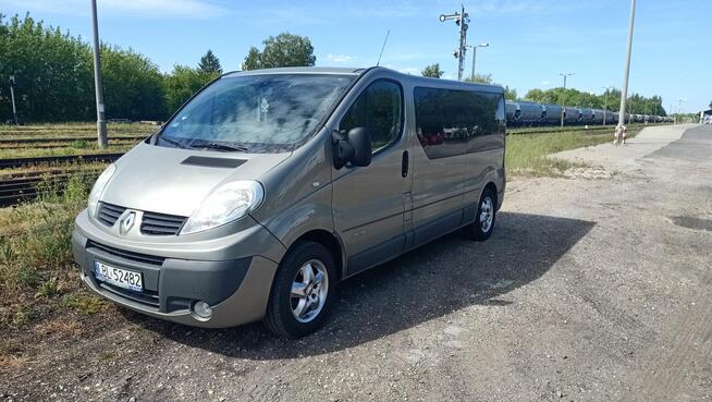 Renault Trafic LONG 9 osobowy KLIMA przód tył hak SALON PL Zamość - zdjęcie 4
