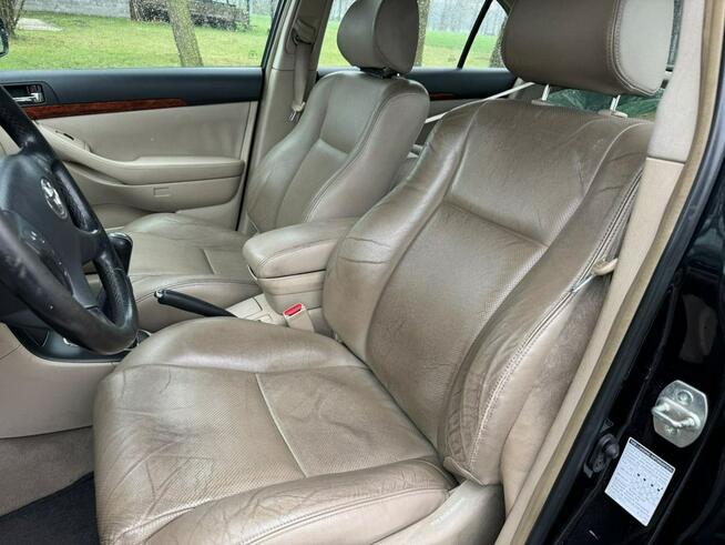 Toyota Avensis Kobielice - zdjęcie 7