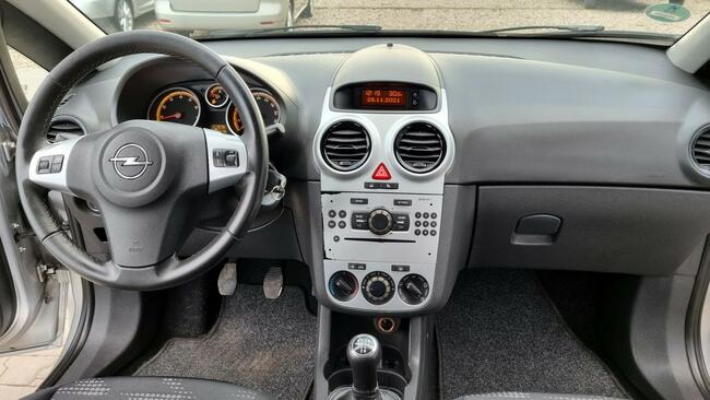 Opel Corsa 1,4 16v 90km Klima Serwis Lift ! Chełmno - zdjęcie 11