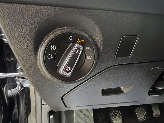 Seat Leon bezwypadkowy bogata opcja  Gwarancja Zgierz - zdjęcie 12