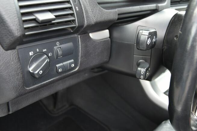 BMW X5 M57 3.0d 184KM Automat 2003r. Xenon Skóra Sporty NAVi HAK Kampinos - zdjęcie 12