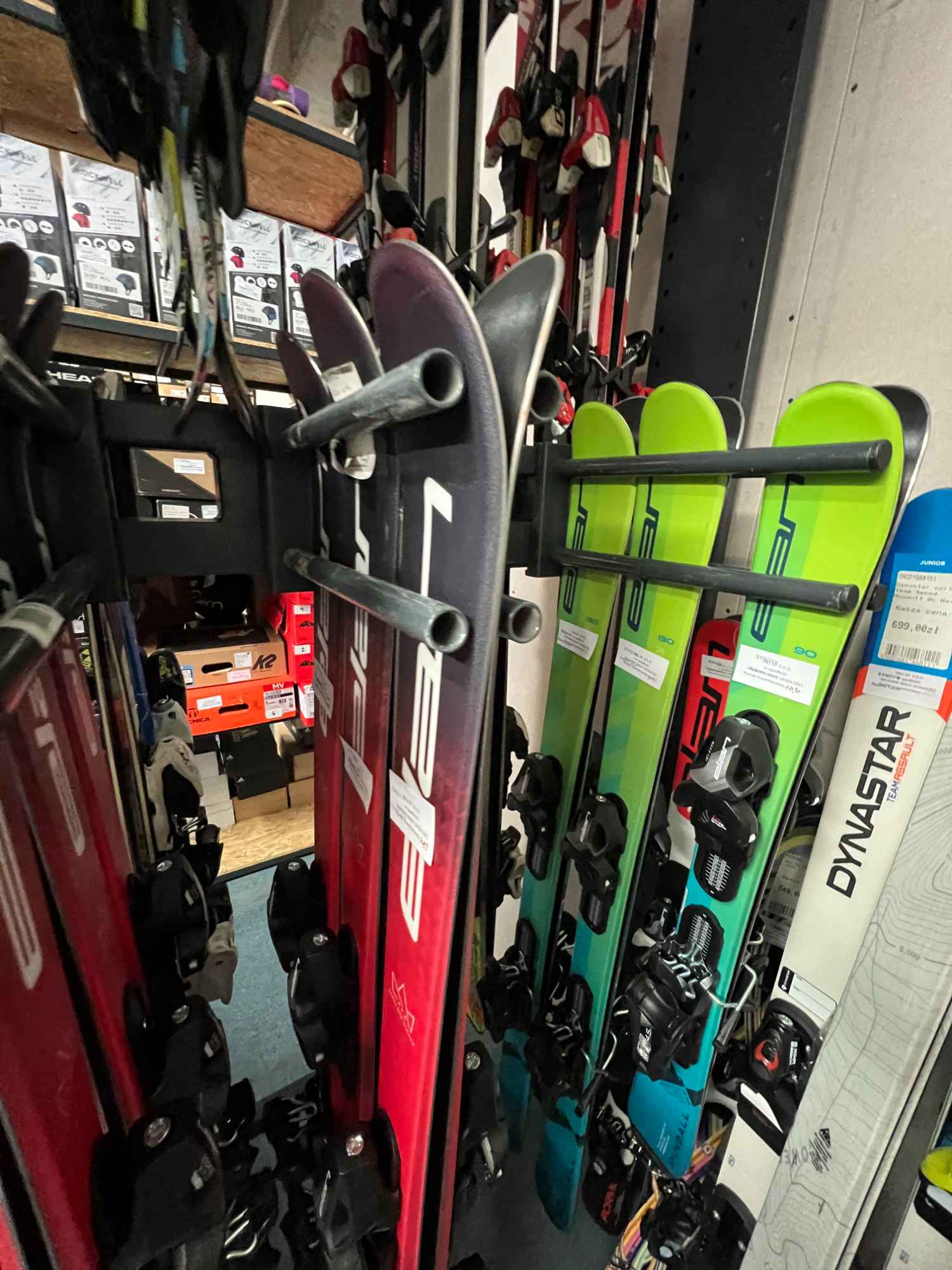 Syndyk sprzeda pakiet nart używanych oraz nart używanych juniorskich. Śródmieście - zdjęcie 3