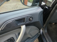 Sprzedam FORD FIESTA 2009 Titanium Czarna Konin - zdjęcie 10