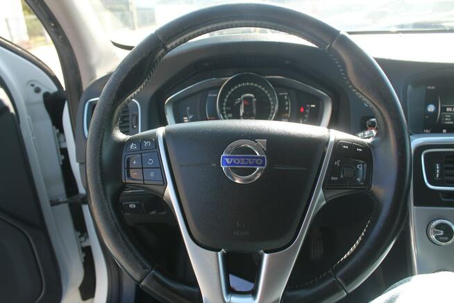 Volvo V60 Cross Country Ostrów Wielkopolski - zdjęcie 12