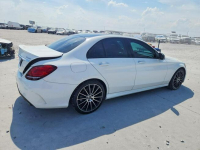 Mercedes C 300 4Matic / pakiet AMG / niski przebieg / mała szkoda Białystok - zdjęcie 4
