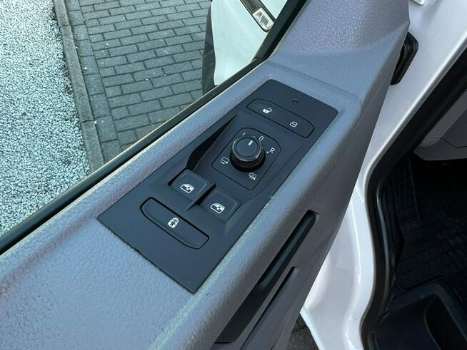 Volkswagen Transporter T6.1 5 osobowy Baranowo - zdjęcie 11