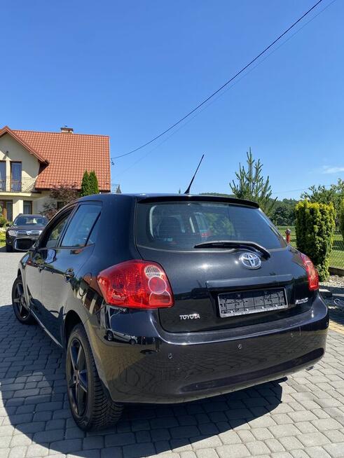 TOYOTA AURIS Sukmanie - zdjęcie 2