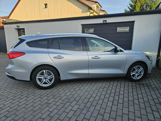 1.0 100KM niski przebieg JAK NOWY serwis ASO FORD ledy KAMERA BDB stan Gdynia - zdjęcie 4