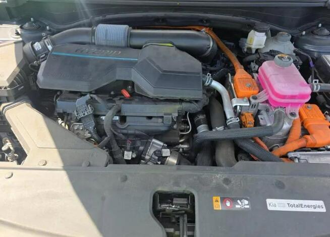 Kia Sportage Bogata wersja wyposażenia / AWD / niski przebieg Cieszyn - zdjęcie 12