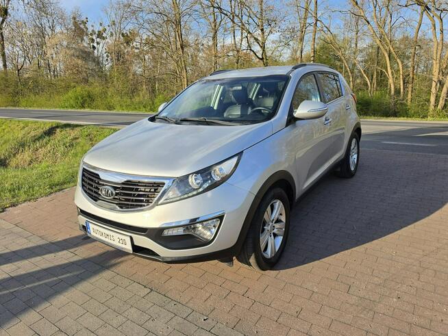 Kia Sportage 2,0 crdi 136 KM z dobrym wyposażeniem zarejestrowany !!! Cielcza - zdjęcie 1