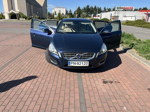Sprzedam Volvo S60 II Momentum z 2012 Konin - zdjęcie 12