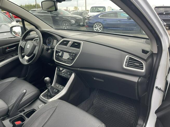 Suzuki SX4 S-Cross 4x4 Klimatronik Podgrzewanie Skóra Panorama Gliwice - zdjęcie 12