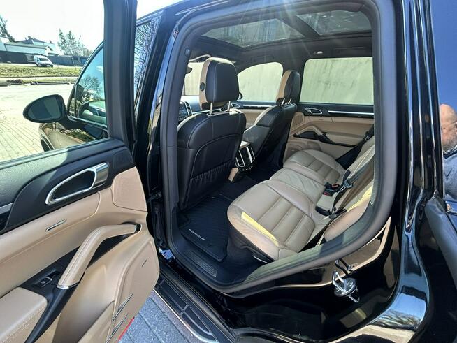 CAYENNE PLATINUM EDITION Słupsk - zdjęcie 9