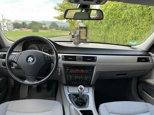 BMW E91 320d M47 229 tys km Kłodzko - zdjęcie 7