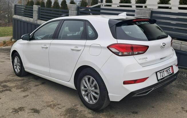 Hyundai i30 1.5 Benzyna 110 KM Cisiec - zdjęcie 4