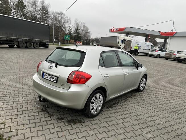 Toyota Auris Kalisz - zdjęcie 6